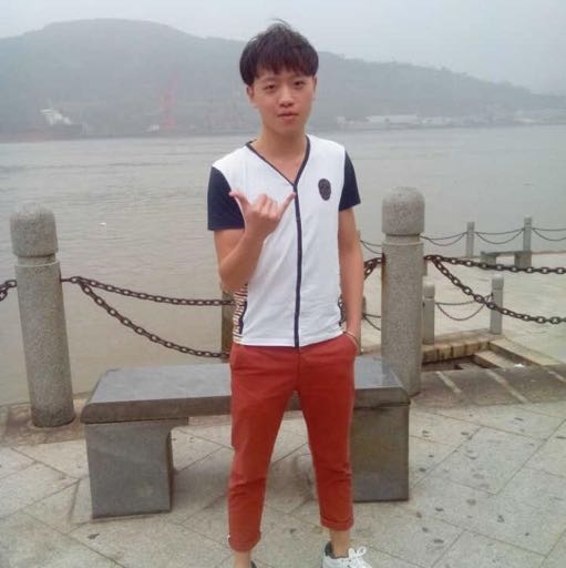 刘子颖的第一张照片--平顶山相亲服务中心