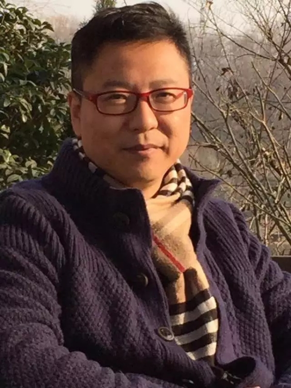 感恩的第一张照片--平顶山相亲服务中心