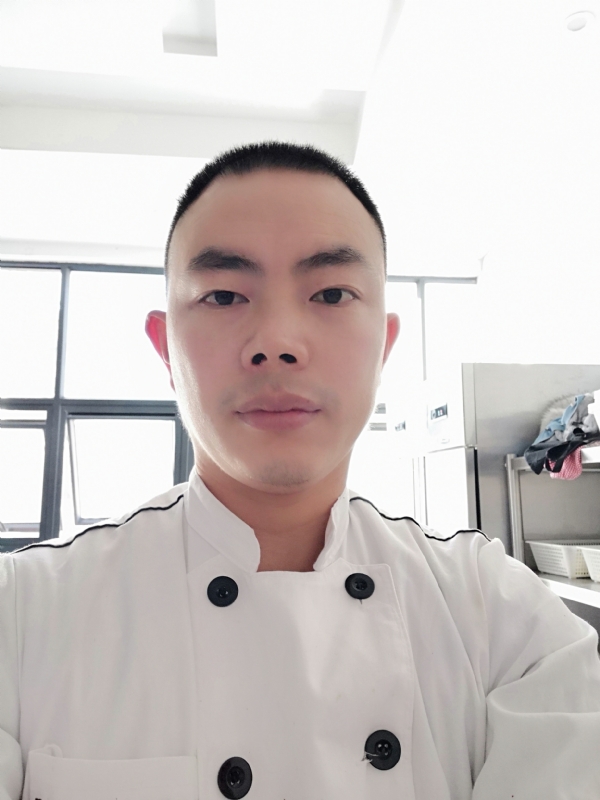 剑客段狼的第一张照片--平顶山相亲服务中心