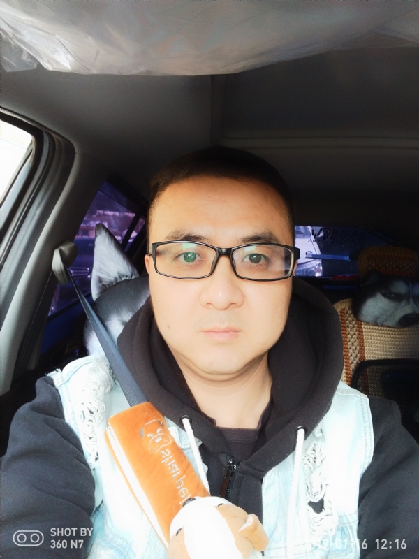 香烟最懂男人心的第一张照片--平顶山相亲服务中心