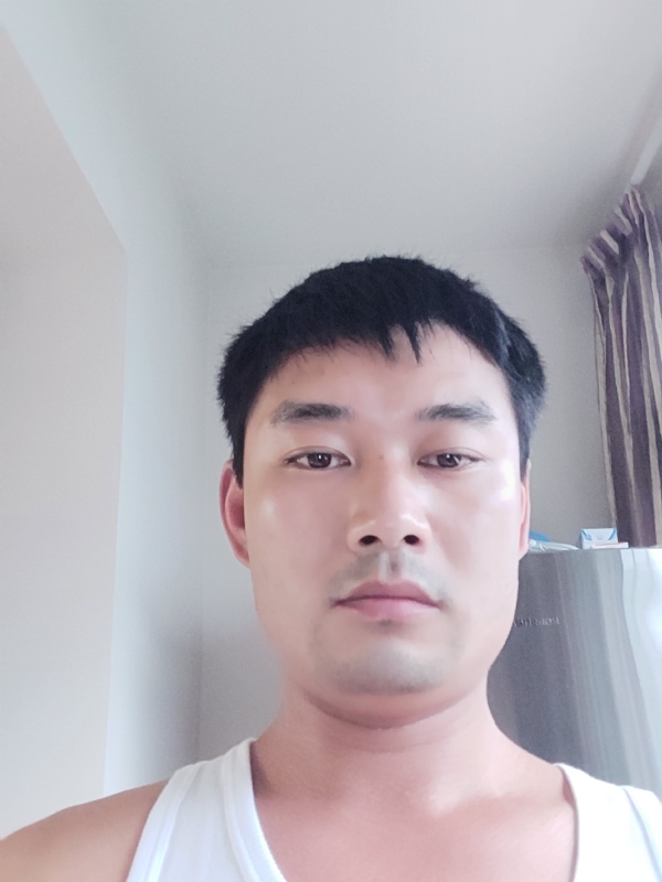 MM的第一张照片--平顶山相亲服务中心