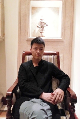 制片人杨亚林的第二张照片--平顶山相亲服务中心