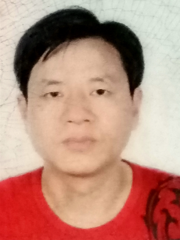 深拥你入怀的第一张照片--平顶山相亲服务中心