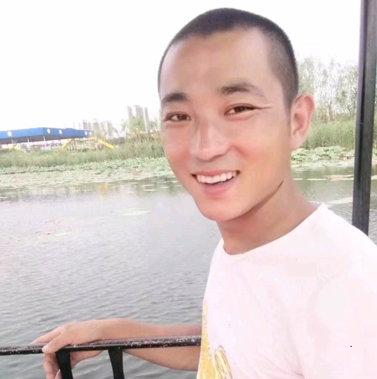 为你等候的第一张照片--平顶山相亲服务中心