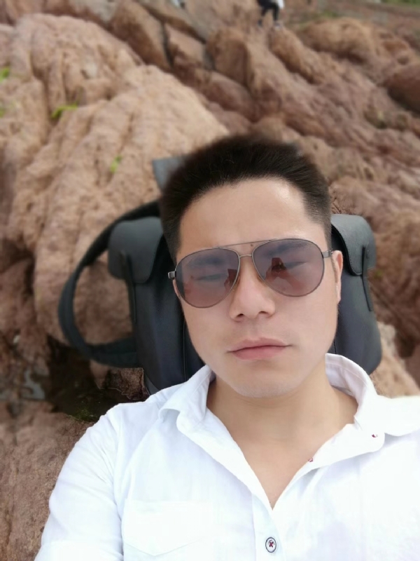 易听的第二张照片--平顶山相亲服务中心