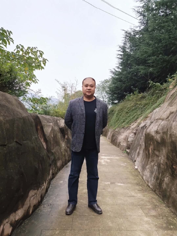 玉竹的第四张照片--平顶山相亲服务中心