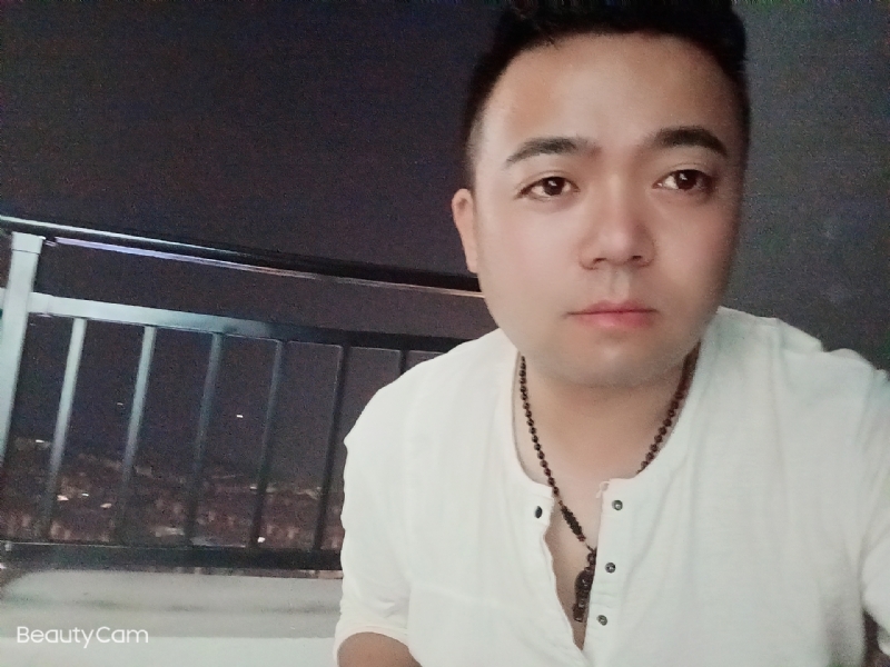 可么嗯哼的第二张照片--平顶山相亲服务中心