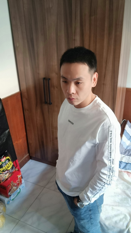 没有蜡笔的小航的第二张照片--平顶山相亲服务中心