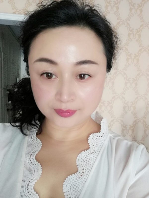花谢花飞的第一张照片--平顶山相亲服务中心