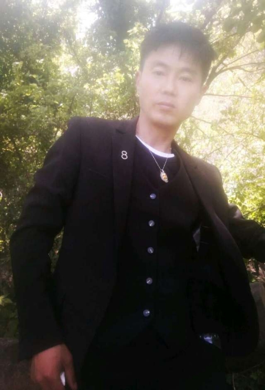 暖心的第一张照片--平顶山相亲服务中心