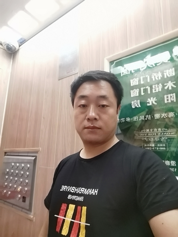 江南烟雨的第一张照片--平顶山相亲服务中心