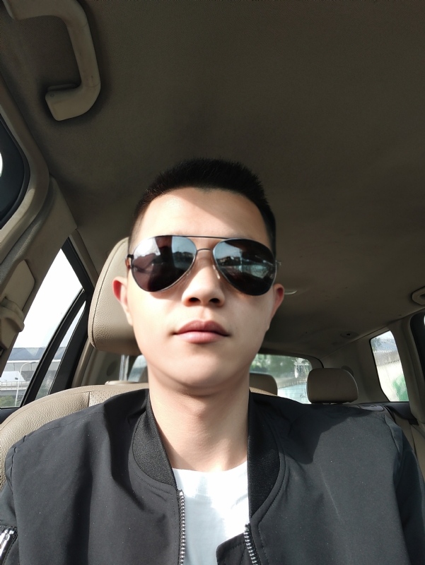 葛先生的第一张照片--平顶山相亲服务中心