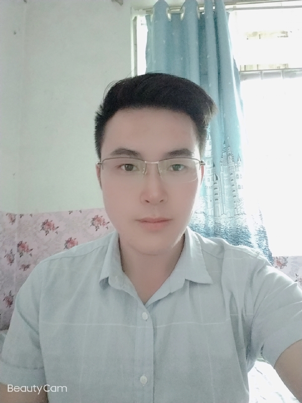 浮云的第一张照片--平顶山相亲服务中心