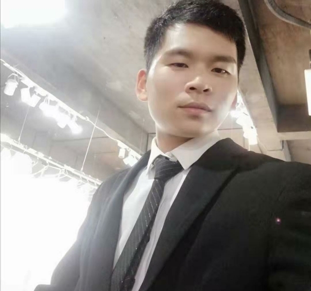 凌晨三点三分的第一张照片--平顶山相亲服务中心