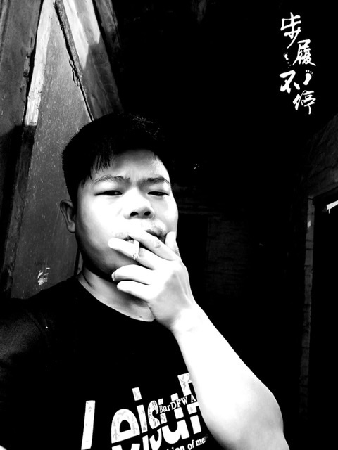 一見鍾情的第五张照片--平顶山相亲服务中心