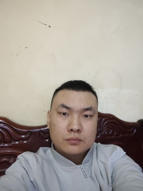 百里登风的第一张照片--平顶山相亲服务中心
