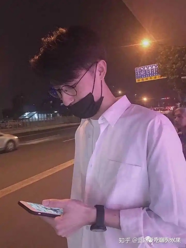 情圣的第二张照片--平顶山相亲服务中心