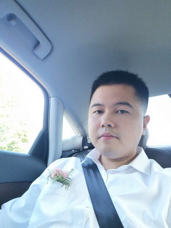 小阿郎的第一张照片--平顶山相亲服务中心