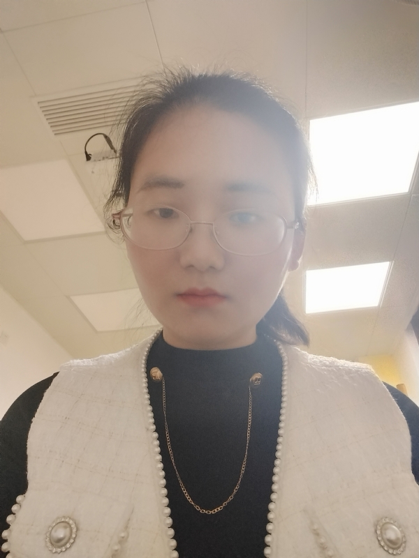 闲敲棋子的第一张照片--平顶山相亲服务中心