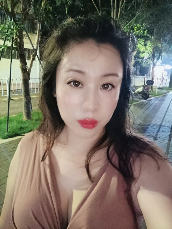 叶子青青的第二张照片--平顶山相亲服务中心