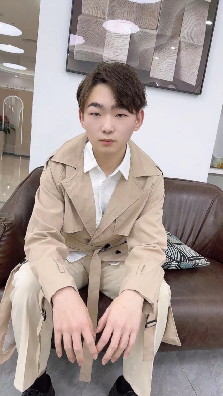 啊哲的第二张照片--平顶山相亲服务中心