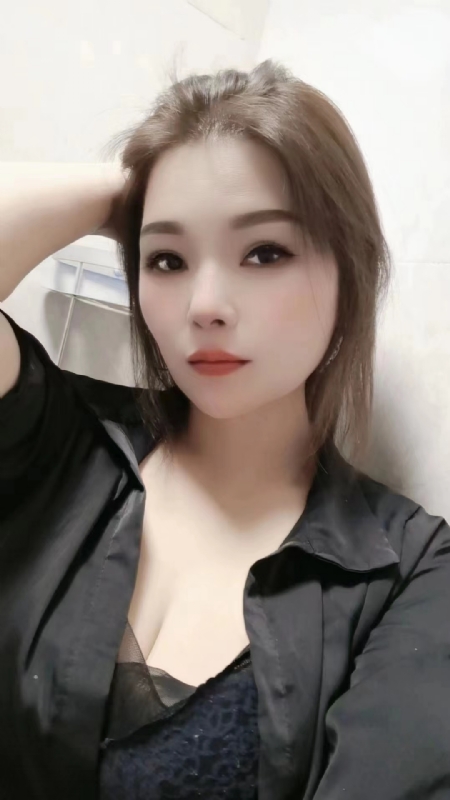 爱笑的女孩的第一张照片--平顶山相亲服务中心