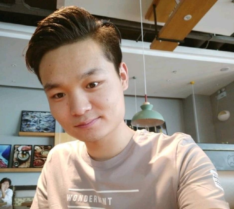 裴海洋的第一张照片--平顶山相亲服务中心