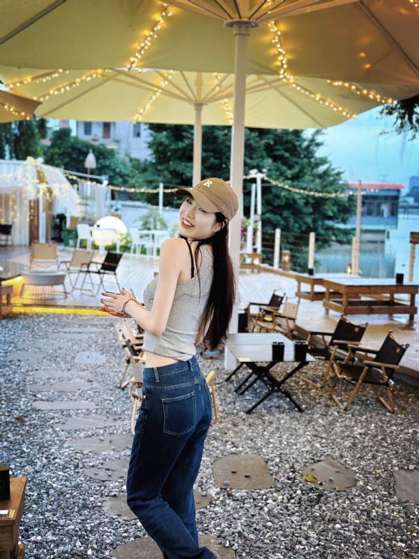 Vicky的第二张照片--平顶山相亲服务中心
