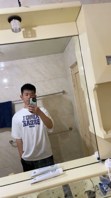 哈哈的第一张照片--平顶山相亲服务中心